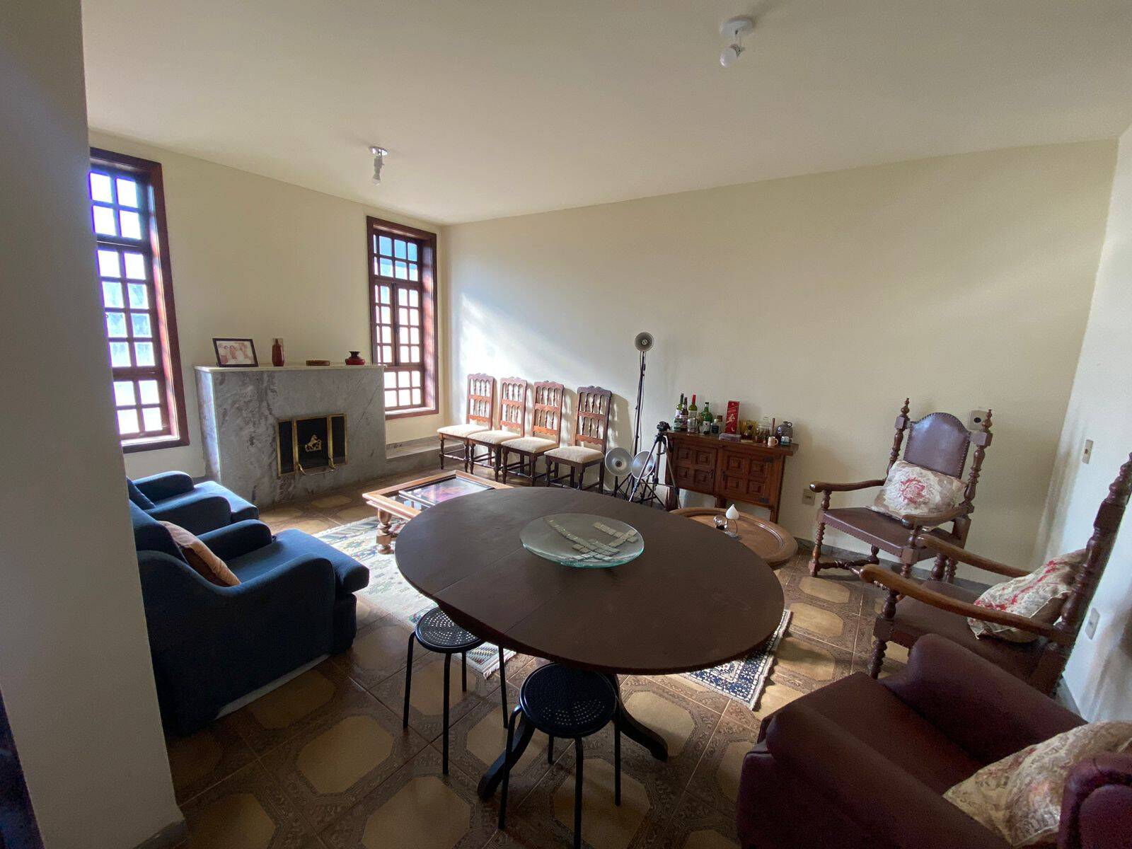 #85 - Casa para Locação em Belo Horizonte - MG